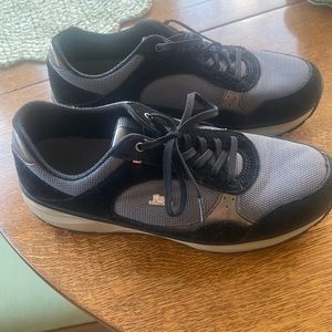 Joya Switzerland woman’s walking shoe Tina silver/black